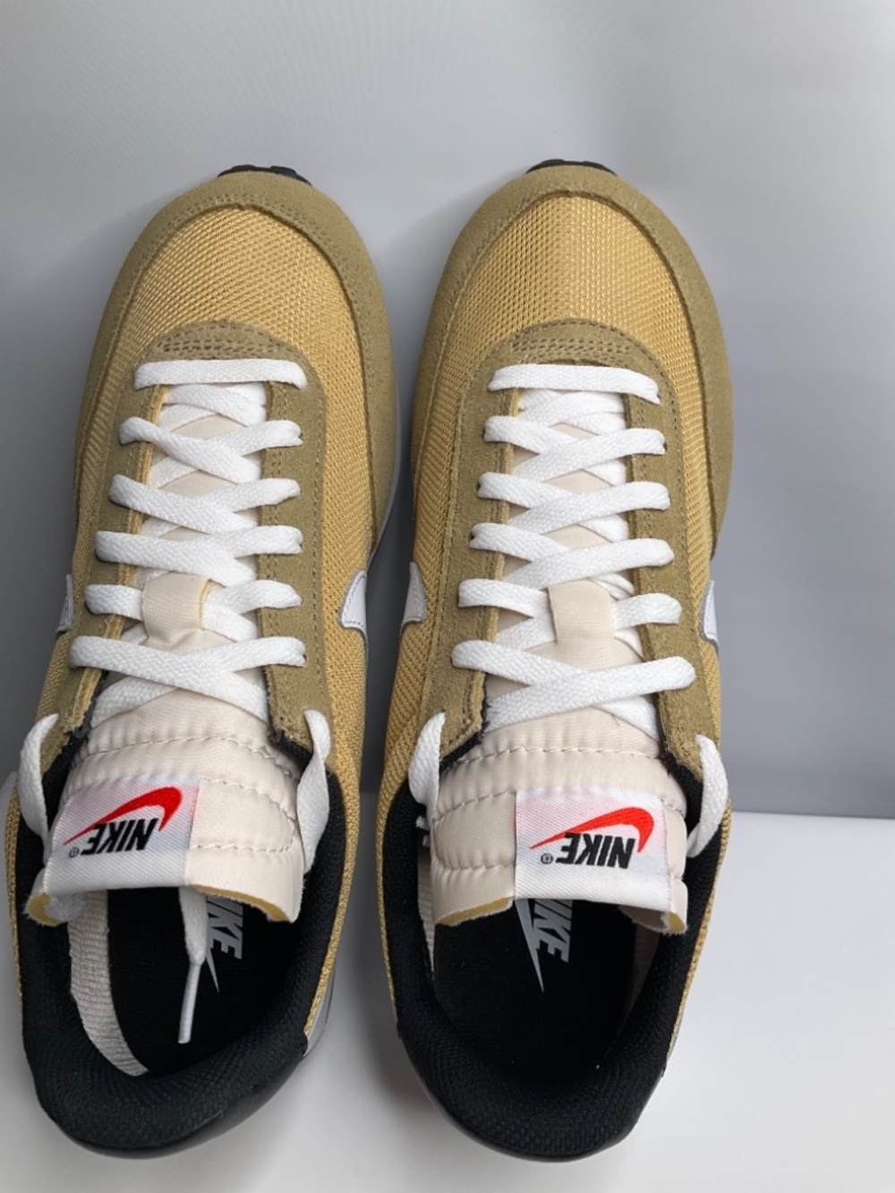 Nike Air Tailwind 79 men’s US10 Suede Parachute Beige/White Athletic Shoes - Picture 7 of 7